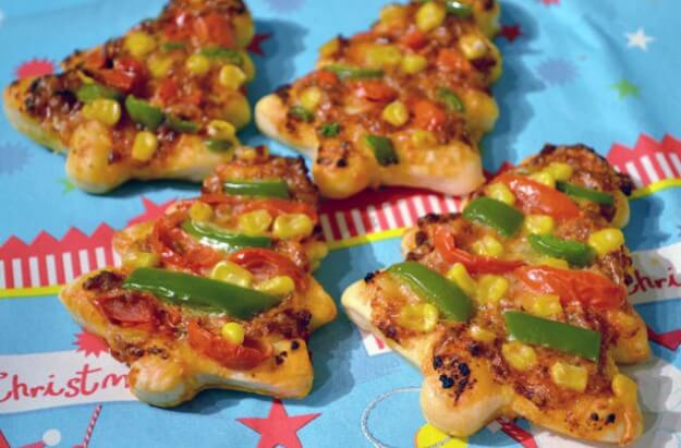 mini-christmas-tree-pizzas