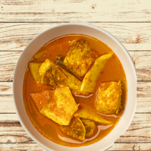 Gaeng Leung Yod Maprao Pla